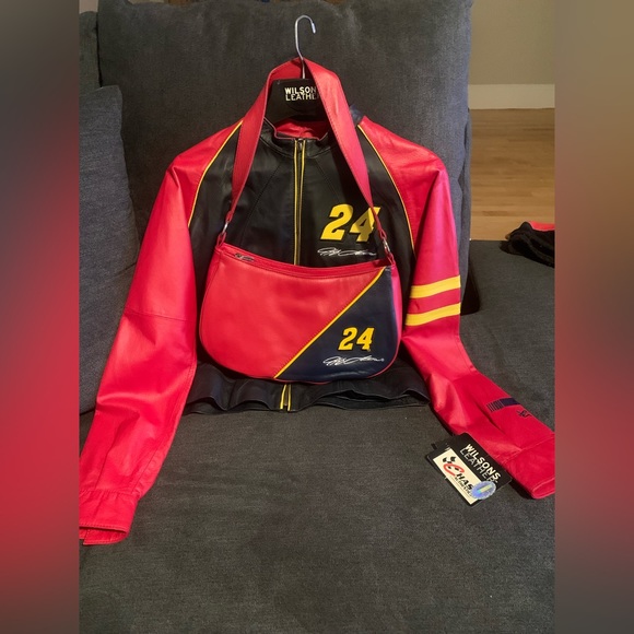 Leather Jeff Gordon NASCAR - Picture 3 of 10